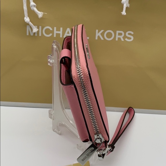MICHAEL KORS MD ZA PHONE HOLDER WALLET Carnation - Picture 16 of 16